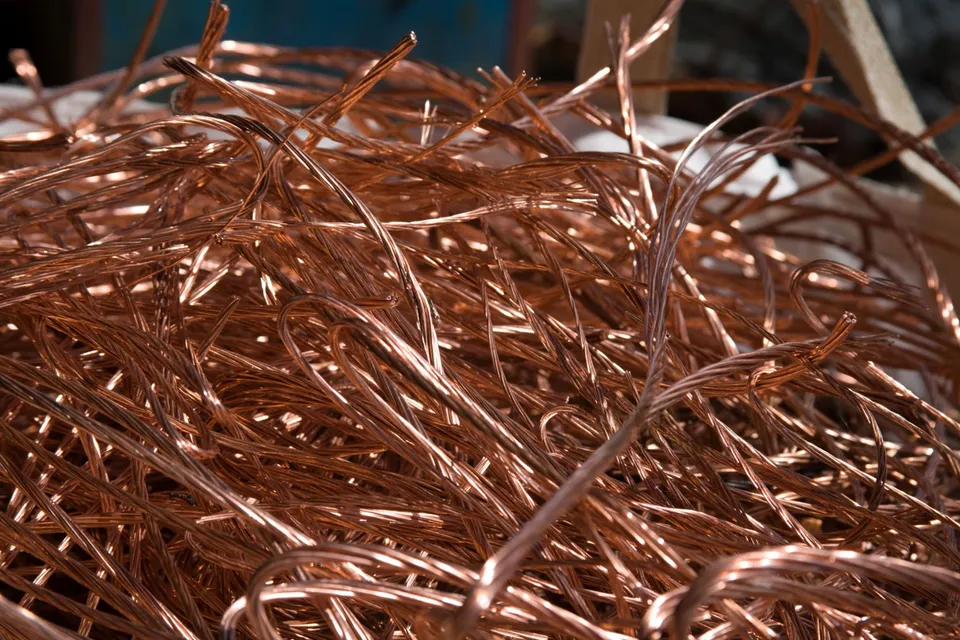 Proceso de reciclaje de metales